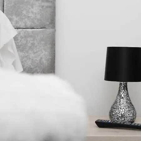 Live In Grange 아파트 리즈